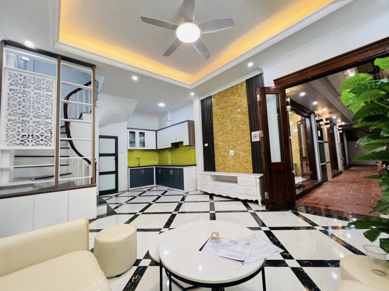 Bán nhà HOT Hoàng Mai, 35m x 5 tầng, NHÀ MỚI-HIỆN ĐẠI, giá 3.8 tỉ