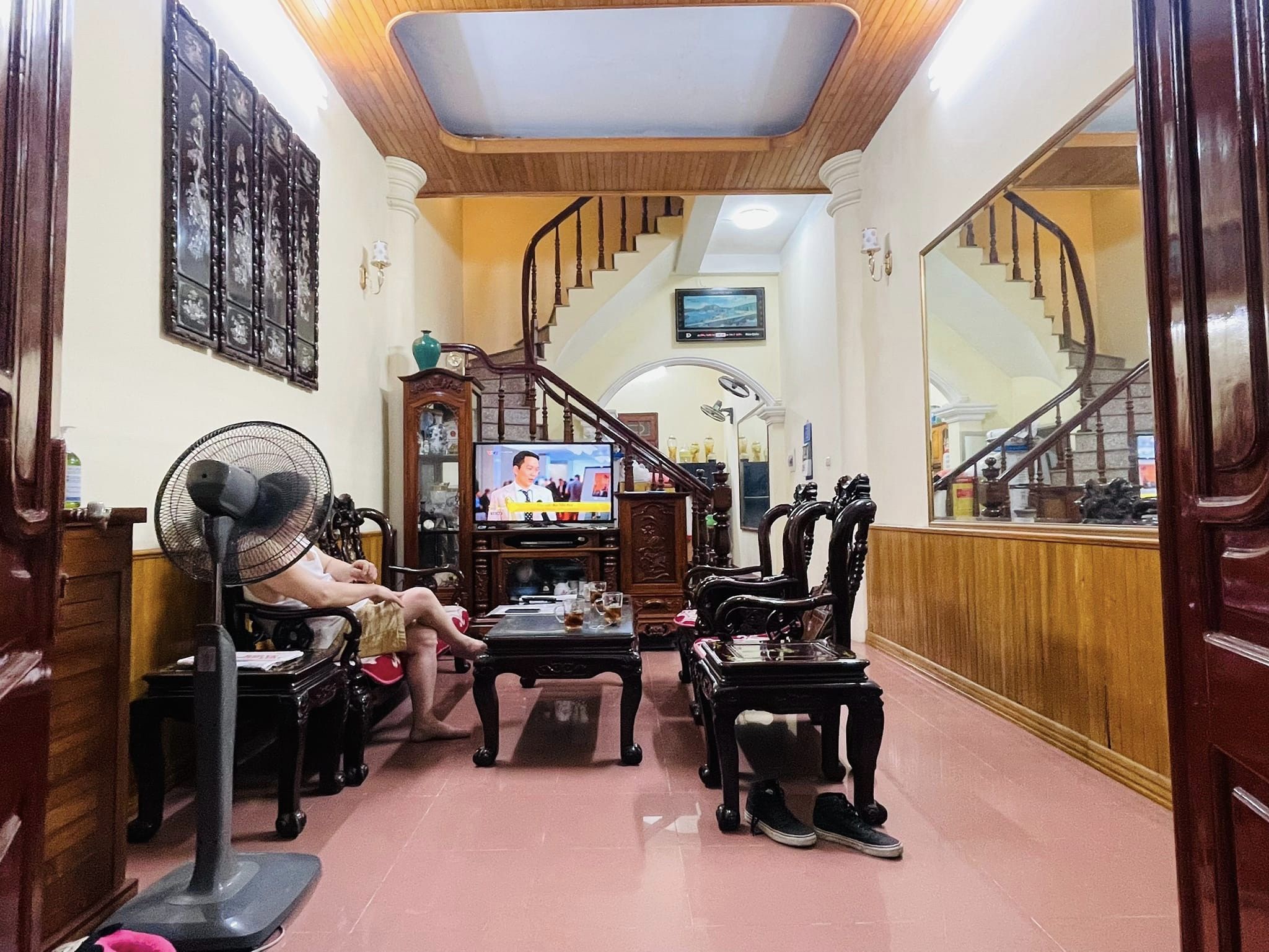 BÁN NHÀ 4 TẦNG 60M2 MẶT NGÕ KINH DOANH, ĐƯỜNG 2 Ô TÔ TRÁNH, VỈA HÈ, PHỐ VĂN CAO – BA ĐÌNH.