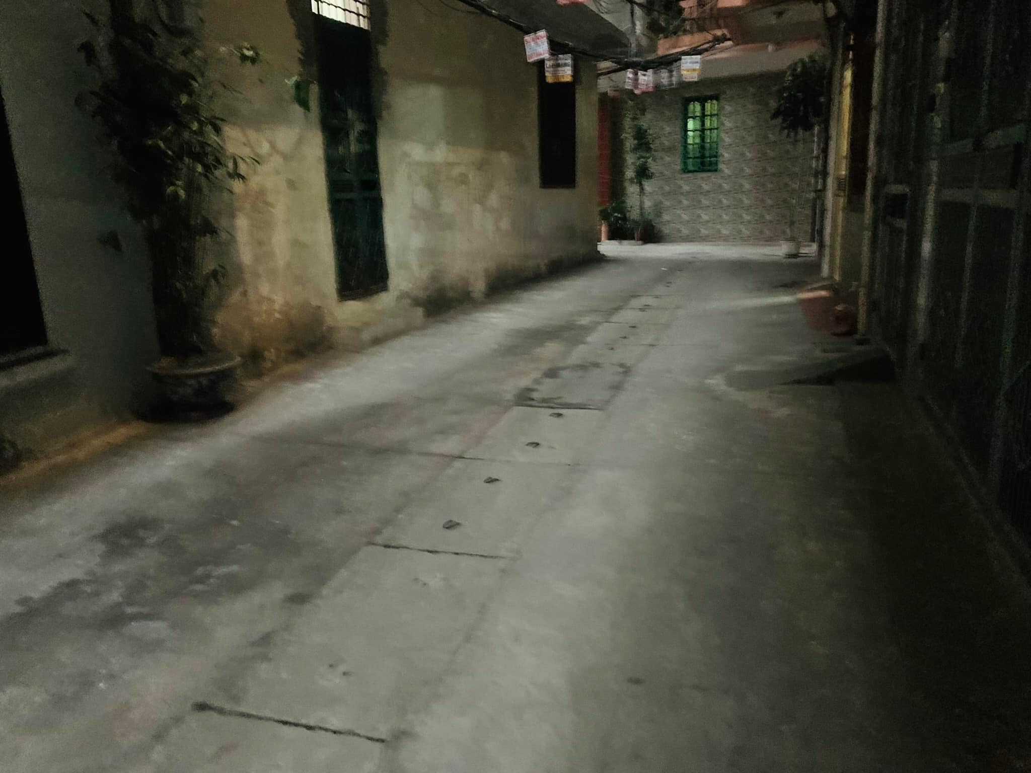 CẦN BÁN NGÕ 184 – 36M2 GIÁ 3,35 TỶ , TẠI TRẦN KHÁT CHÂN , - HAI BÀ TRƯNG XÂY 4 TẦNG . TỔNG 4 NGỦ ,