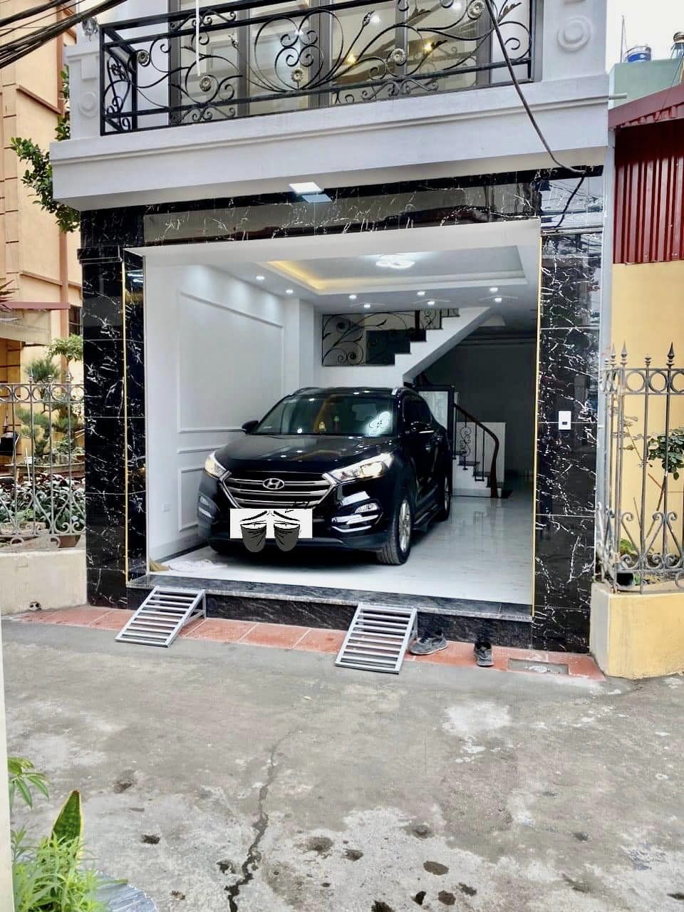 BÁN NHÀ PHƯƠNG CANH - CỰC HIẾM - KINH DOANH - Ô TÔ VÀO NHÀ - DT 39M2, 5 tầng