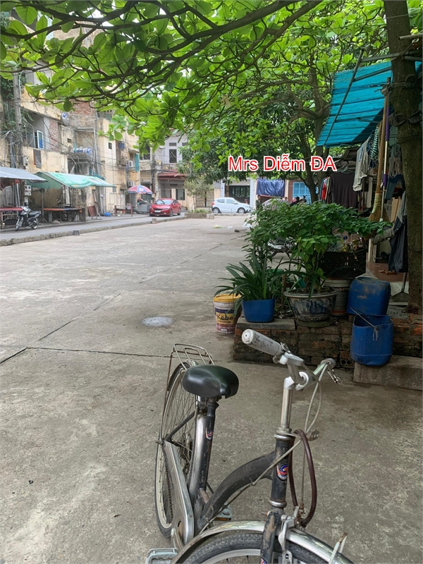 Giá có 660 triệu, Mrs Diễm cần bán 34m sử dụng 45m thực tế nhà tập thể Cờ Đỏ Đông Anh, Hà Nội