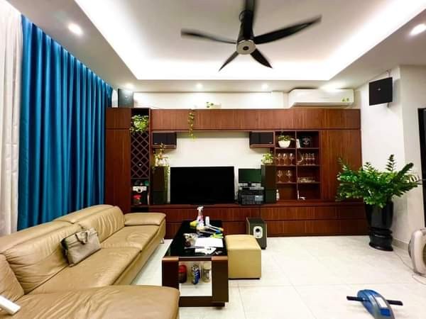 Bán nhà Lê Thanh Nghị Hai Bà Trưng 44/51T1 x 4 tầng, MT 6.2m giá 10.5 tỷ