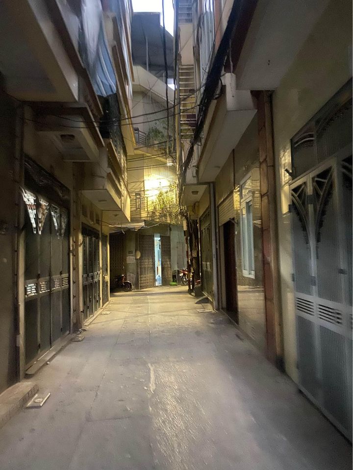 Cực Hiếm!! Căn Nhà Hiếm Hoi Phố Khương Đình Bán Ngang Giá Đất 0974.69.4364