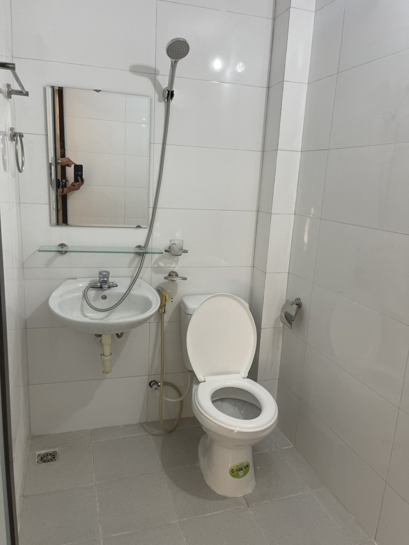 Bán nhà Đại La Hai Bà Trưng 82m2 x 6 tầng, MT 6m giá 11.2 tỷ