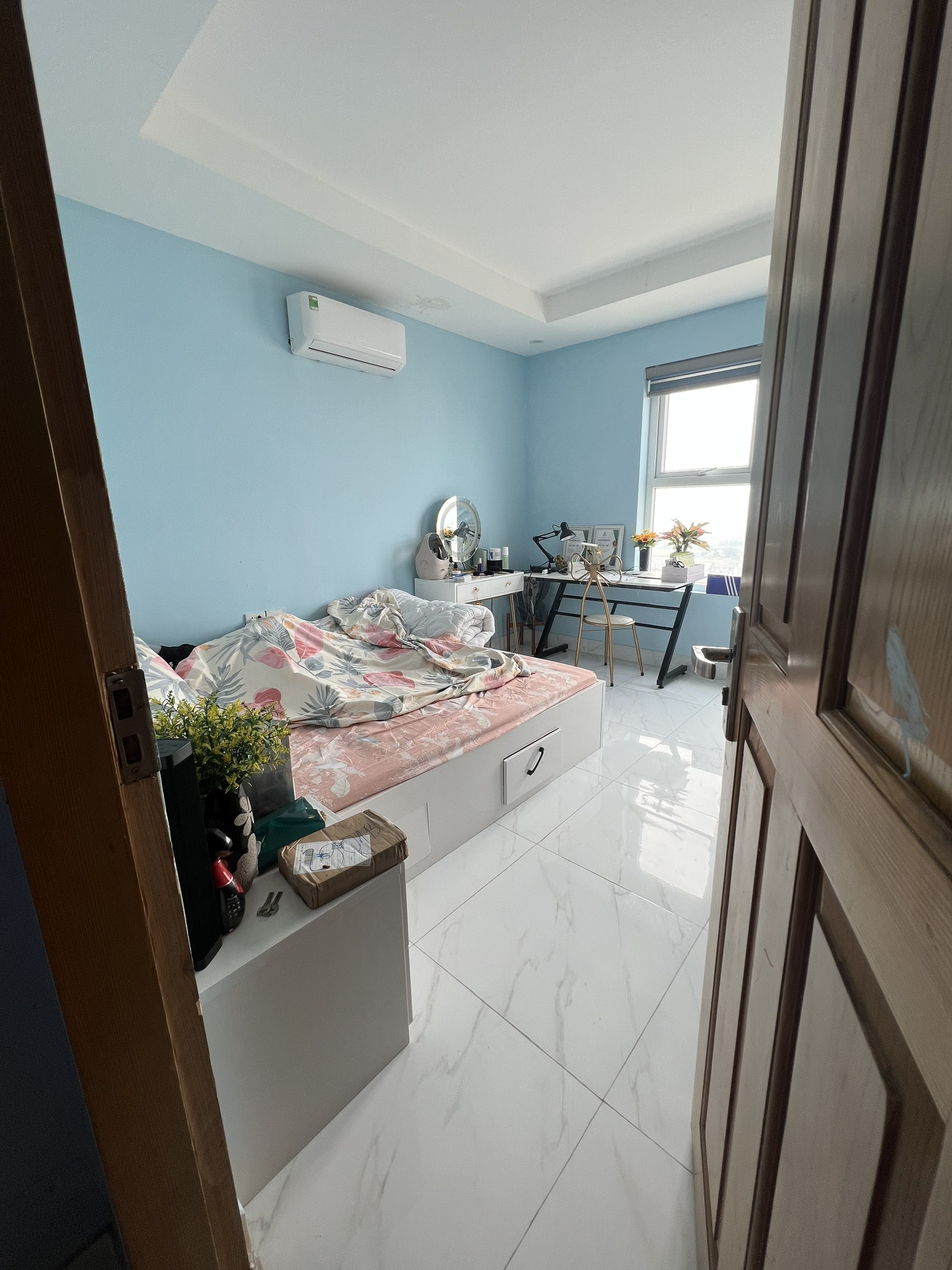 42m2