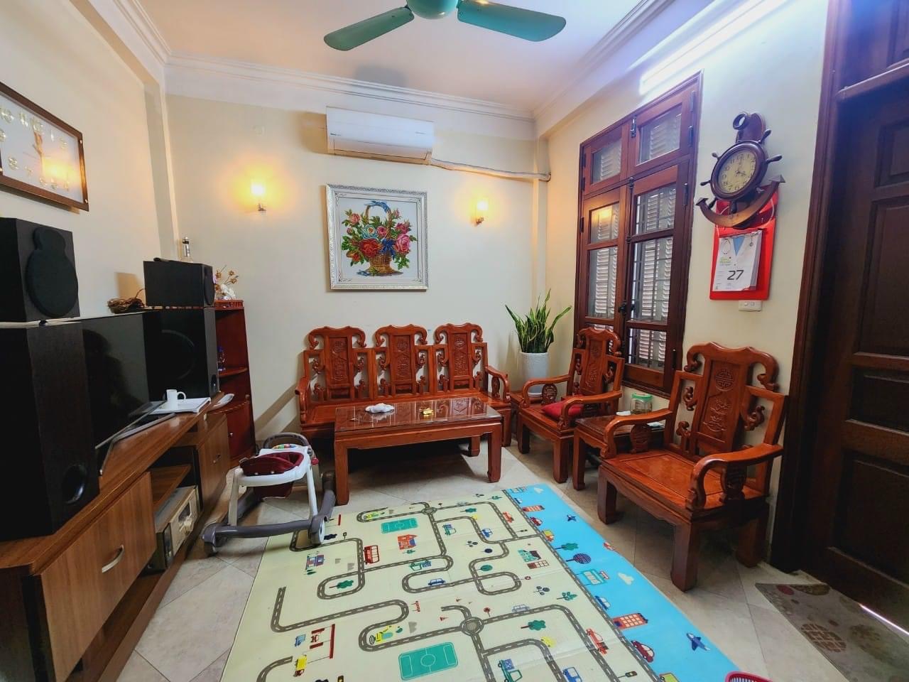 CẦN BÁN GẤP NHÀ BIỆT THƯ XA LA- HÀ ĐÔNG