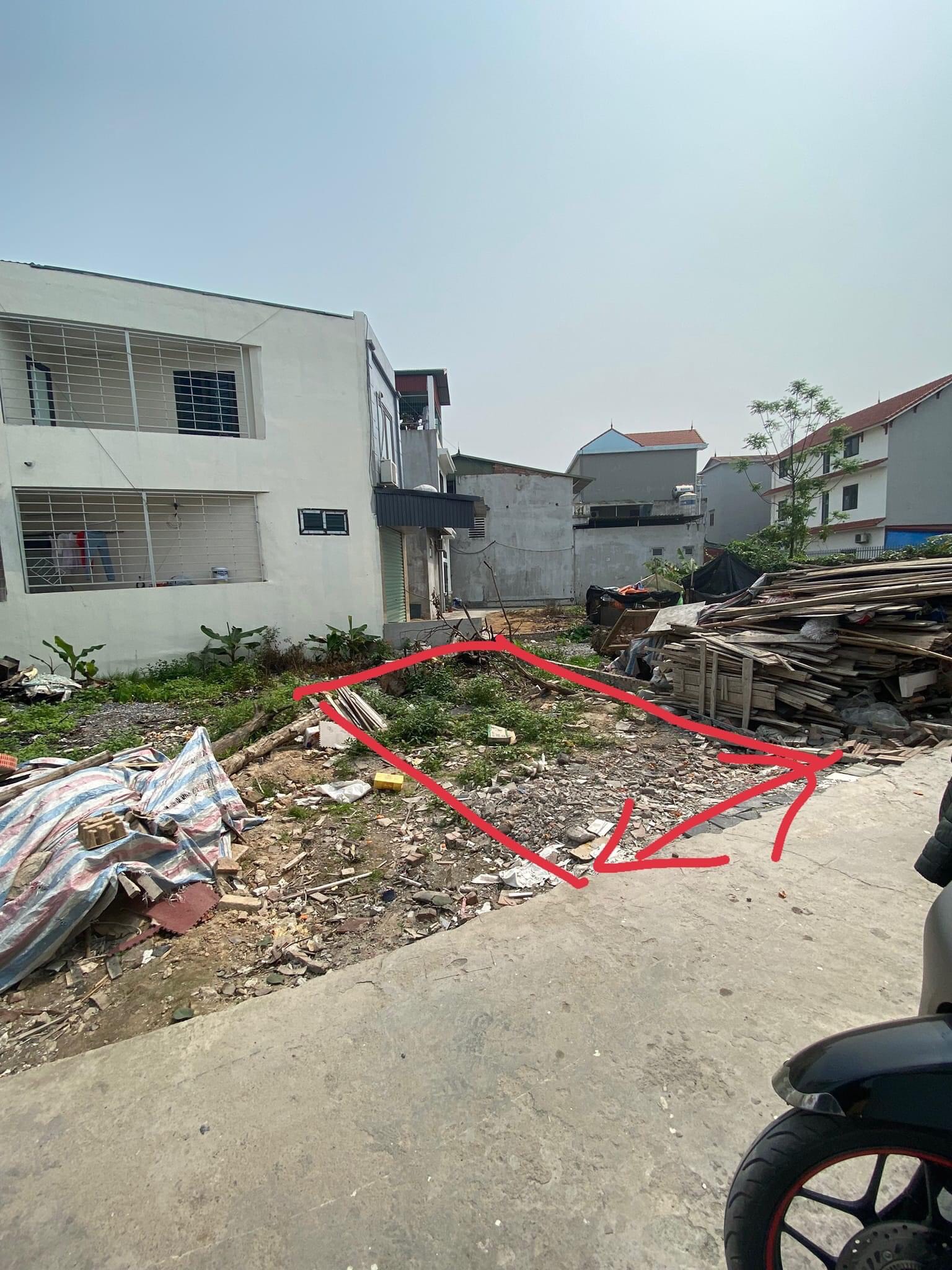 Bán đất thôn Vệ Nam Hồng, full Thổ cư , tiện ích bạt ngàn , sổ đỏ hoa hậu