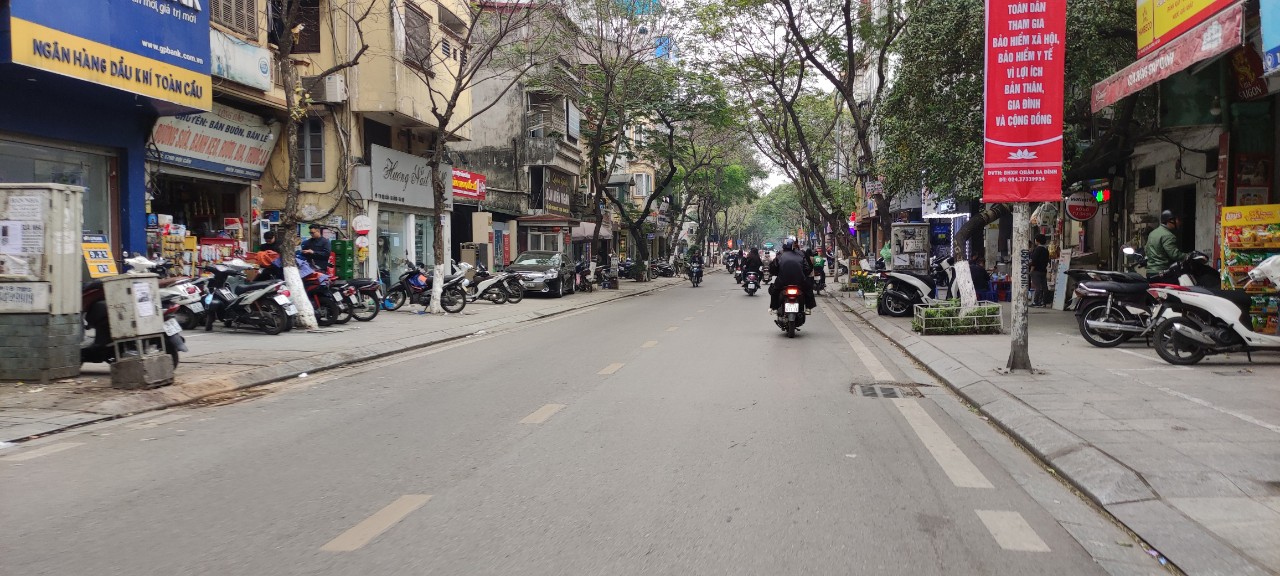 Bán nhà ĐỘI CẤN, ngõ thông, gần phố, 41m2, 4 tầng, 4,5 tỷ