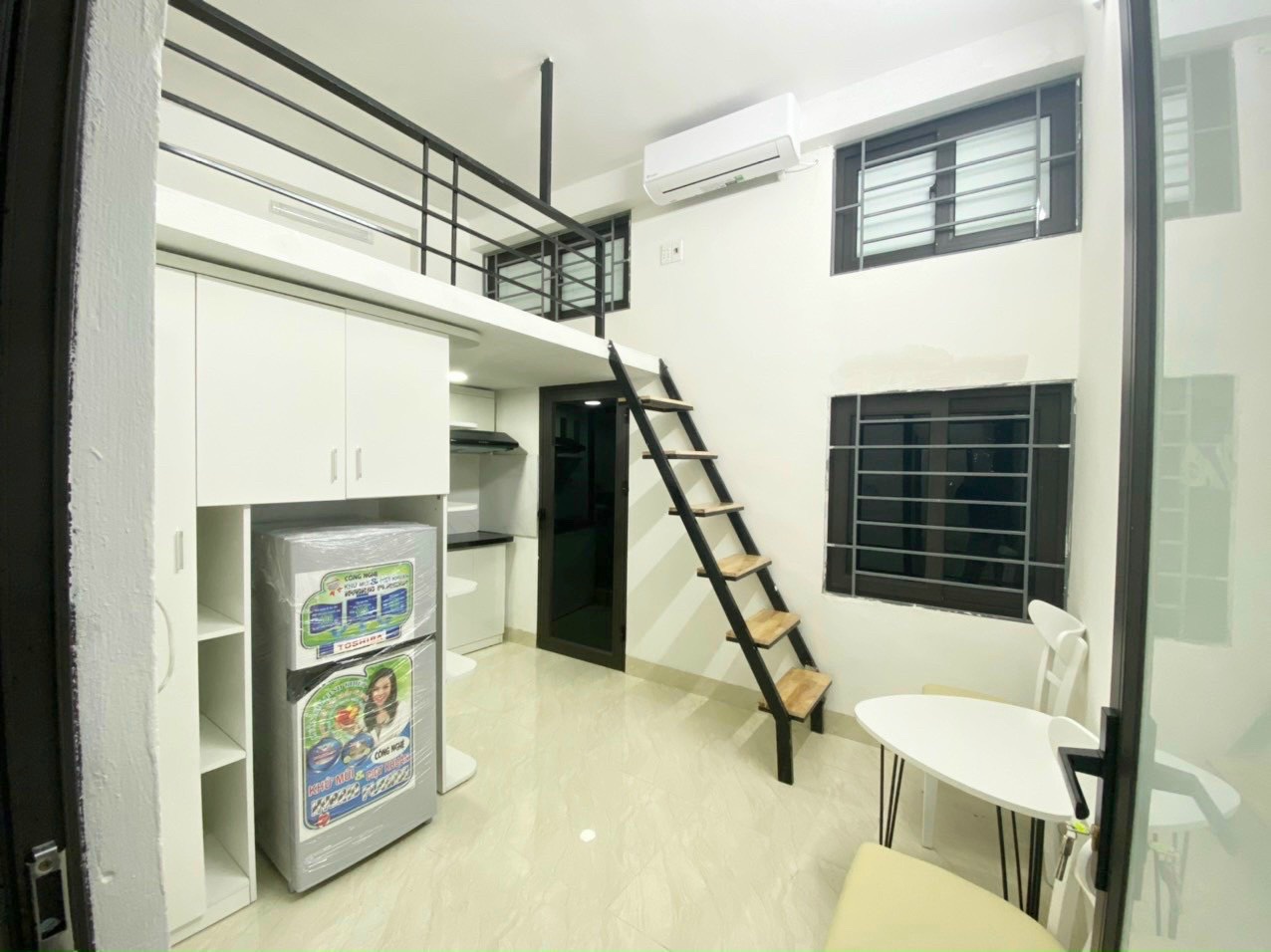 BÁN TÒA CCMN PHÙNG KHOANG 7T 140M2 30PKK DOANH THU 150TR/THÁNG GIÁ 16 TỶ