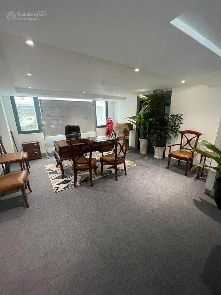 Bán CHDV mới full phòng Thống Nhất MT 7.2m sàn 490m2 có hầm thang máy DT 120 triệu 20.9 tỷ