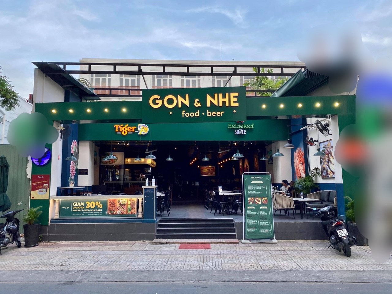 Cho thuê nhà MT Tú Xương. Ngang lớn 10m. Phù hợp KD đa ngành nghề. Giá siêu tốt: 200 tr/th (TL)