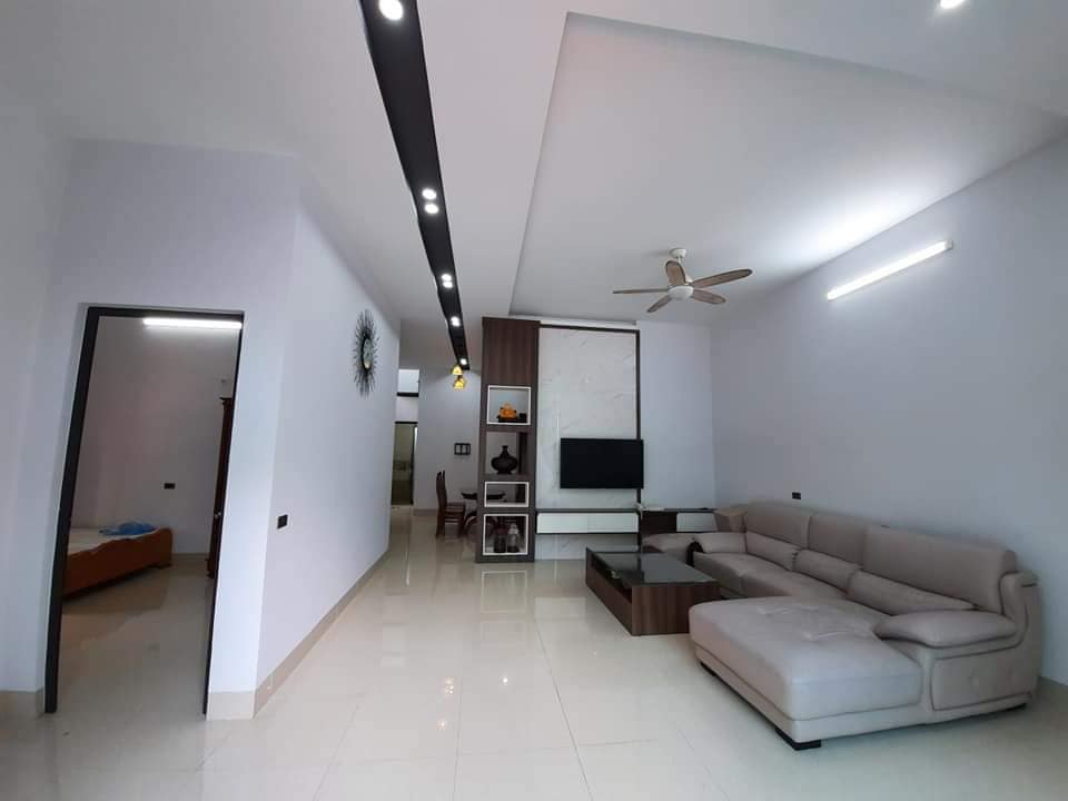 Bán nhà 2 tầng tại sn 121B , tổ 4, phường Tân Thanh thành phố Điện Biên Phủ