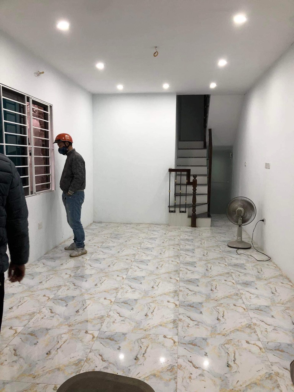 BÁN NHÀ NGÕ CHỢ KHÂM THIÊN - ĐỐNG ĐA 25M2. ĐẸP - Ở NGAY. GIÁ 2.8 TỶ.