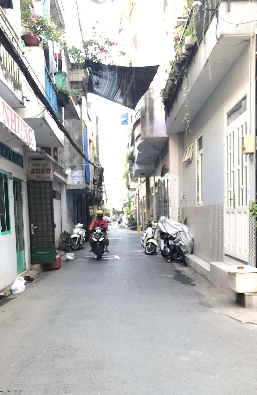 BÁN NHÀ LÊ ĐỨC THỌ - 50M2 - HẺM XE HƠI ĐỖ CỬA - CHỈ NHỈNH 4 TỶ