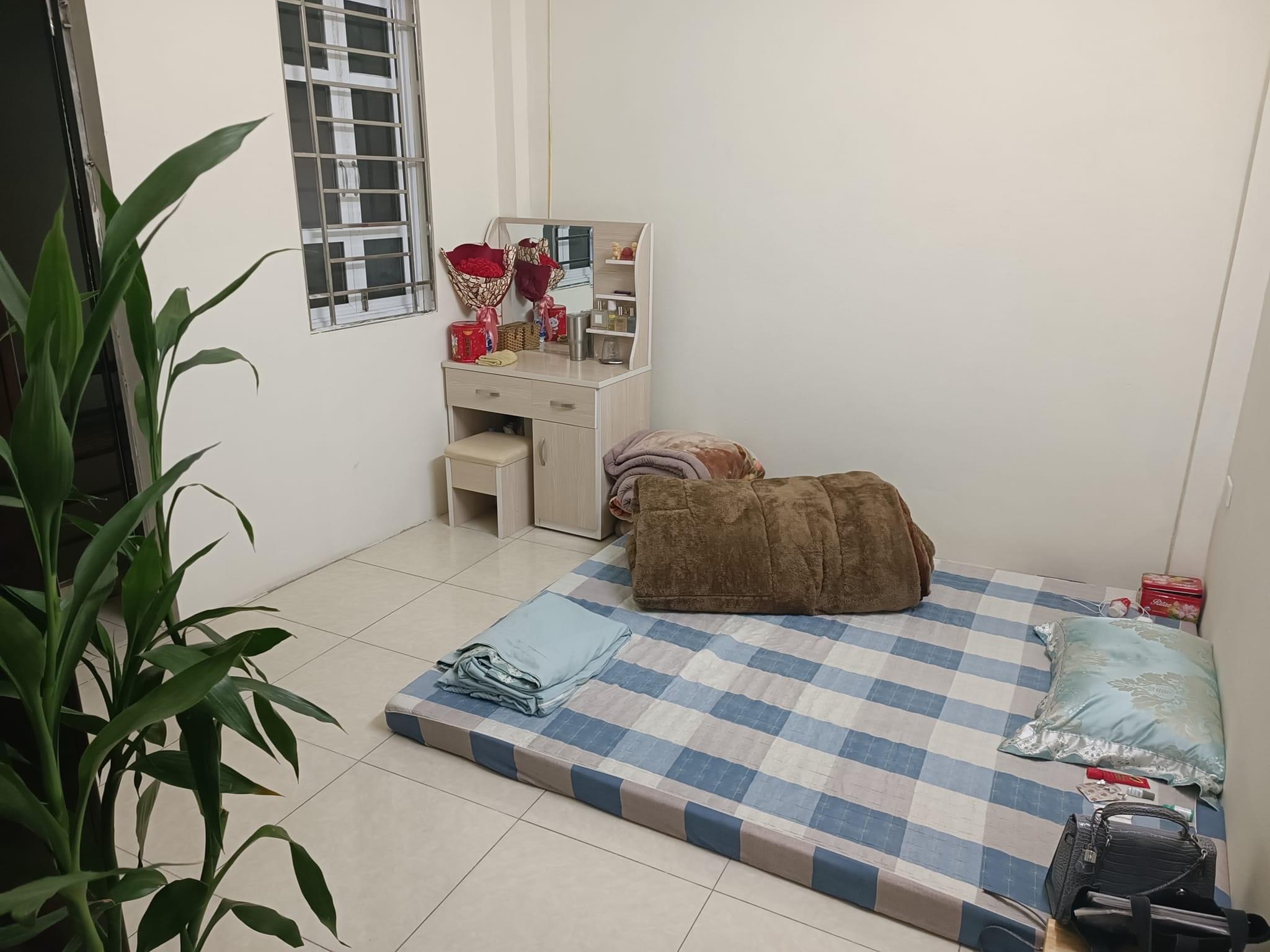 BÁN NHÀ ĐÊ TRẦN KHÁT CHÂN QUẬN HAI BÀ TRƯNG - 40M 2.9 TỶ - 1 NHÀ RA PHỐ NHÀ ĐẸP 4 TẦNG ĐỦ CÔNG NĂNG NHÀ CÓ LỘC