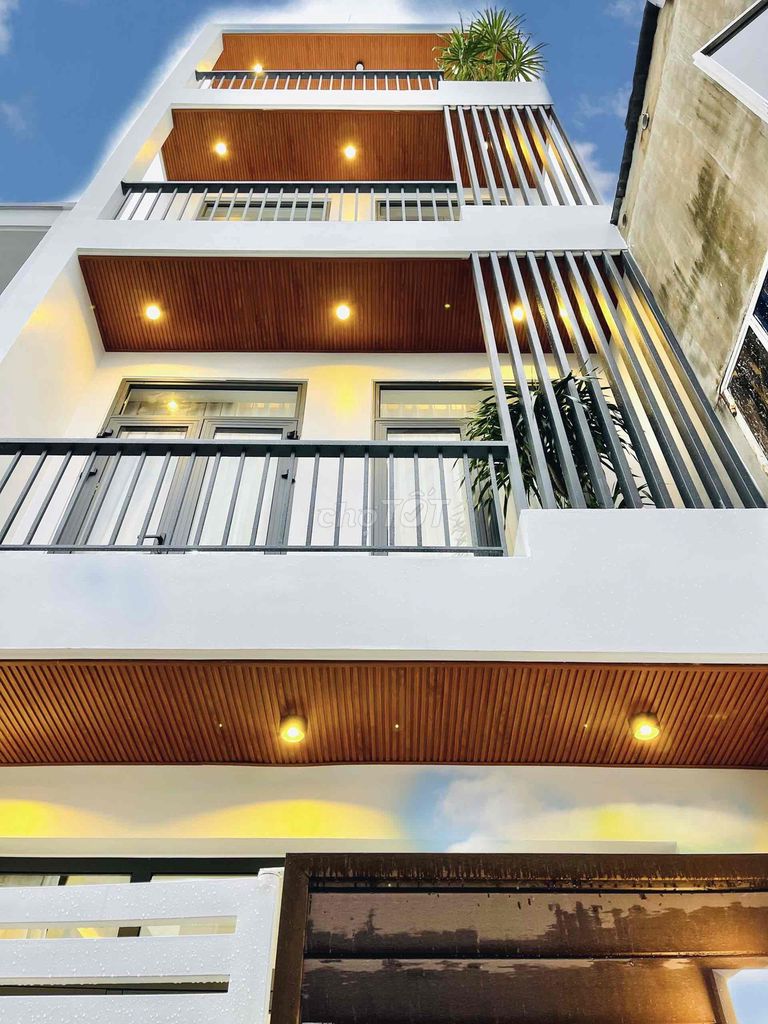 NHÀ ĐƯỜNG CỐNG LỞ- TÂN BÌNH- XE HƠI NGỦ TRONG NHÀ- CHỦ NHÀ CẦN BÁN GẤP HẠ GIÁ TỪ 7 TỶ XUỐNG CÒN 6,7 TỶ