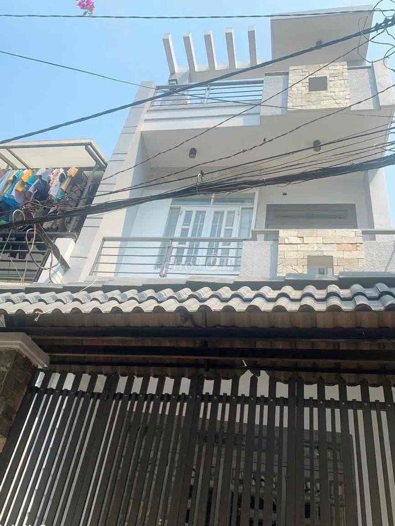 Nguyễn Kiệm Phường 3 Gò Vấp. Nhà 3tầng 3 Phòng Ngủ Hẻm Xe Hơi 56 m2- Chỉ 6tỷ3