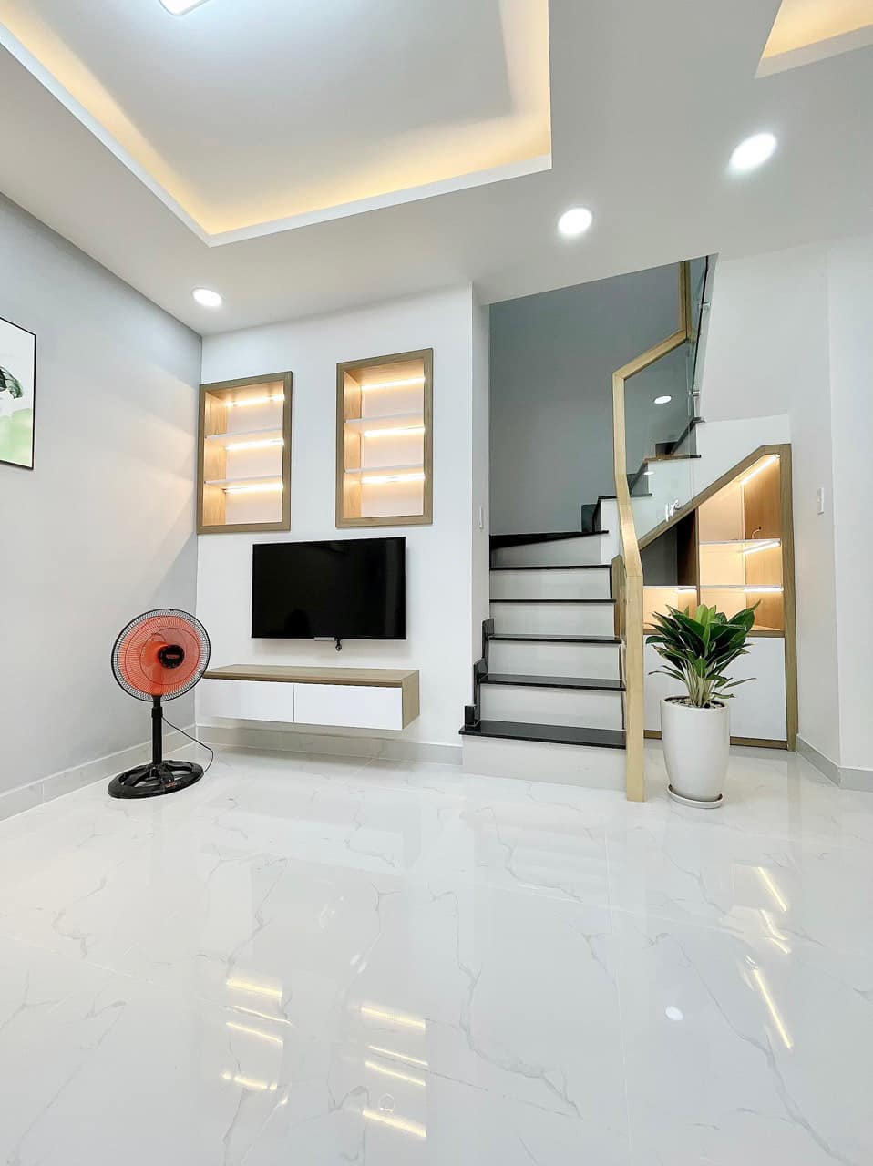 HẺM ĐẸP - NHÀ 48M2 - 4 TẦNG - 4PN - PHẠM VĂN BẠCH - NHỈNH 4 TỶ