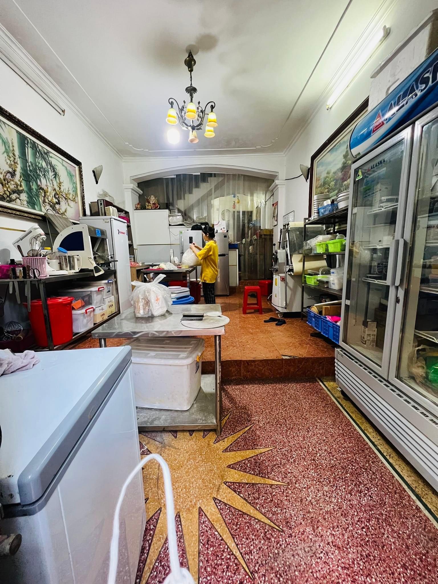 PHỐ LÊ TRỌNG TẤN THANH XUÂN DIỆN TÍCH 74m2, GIÁ 7.5TỶ, 4 TẦNG