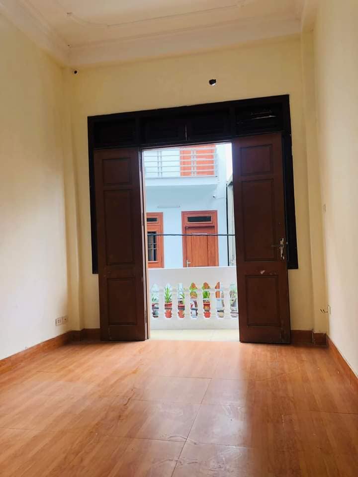 Bán nhà riêng Lĩnh Nam-Hoàng Mai Ô TÔ đỗ cửa 3 tỷ.