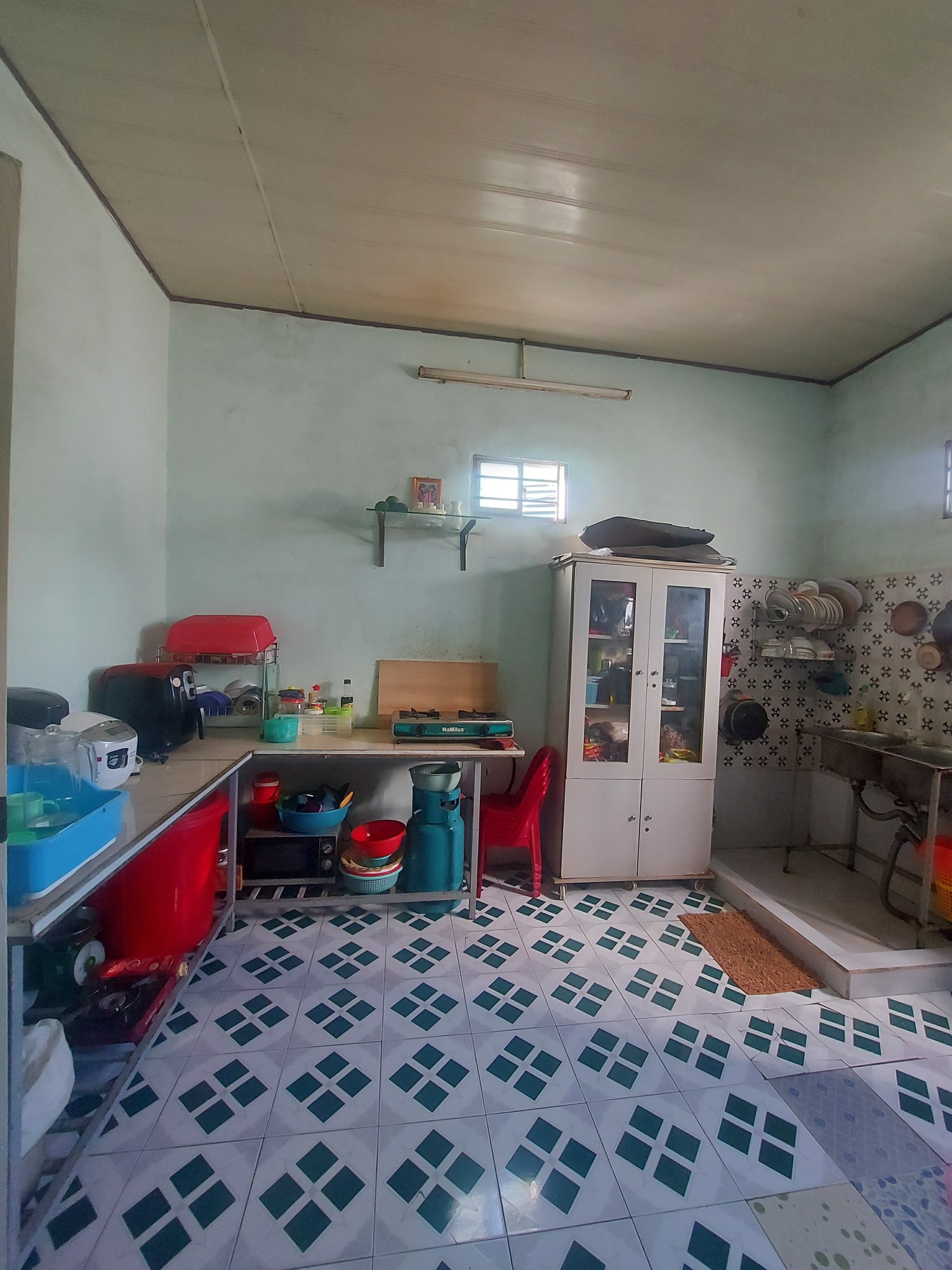 Bán nhà đường Hoàng Thúc Trâm, Quận Hải Châu, C4, DT 76 m2, Gần chợ Nguyễn Tri Phương. Ô tô đỗ. Chỉ 4,3 tỷ.