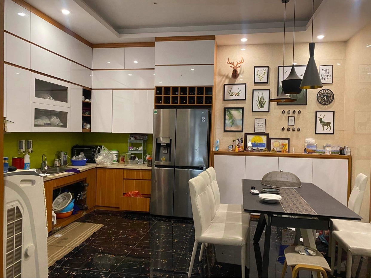 Vỡ nợ Coi bán gấp nhà phân lô Định Công 65m 5 tầng gara ô tô