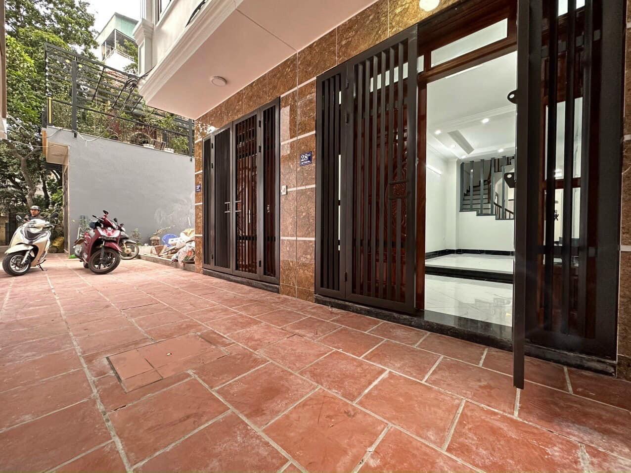 SIÊU PHẨM THANH XUÂN 45M 4TẦNG MỚI NGÕ 2M CÁCH Ô TÔ ĐẬU ĐỖ 50M CHỈ NHỈNH 5TỶ