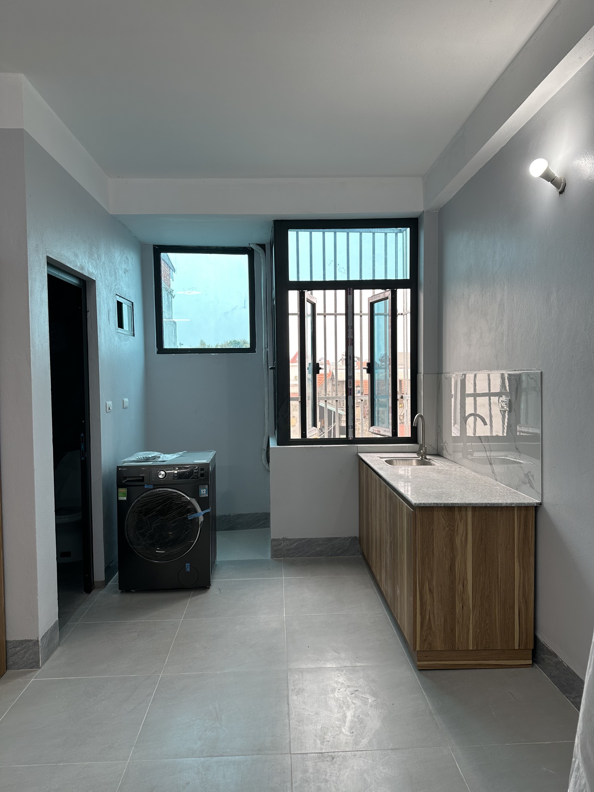 Cho thuê phòng full đồ ngõ 193/220/35 Phú Diễn