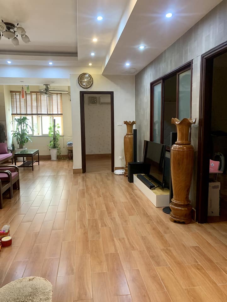 Chỉ 5.2 Tỷ - Căn góc 140m2 4PN Siêu Vip Chung cư Housing Vũ Ngọc Phan, SĐCC