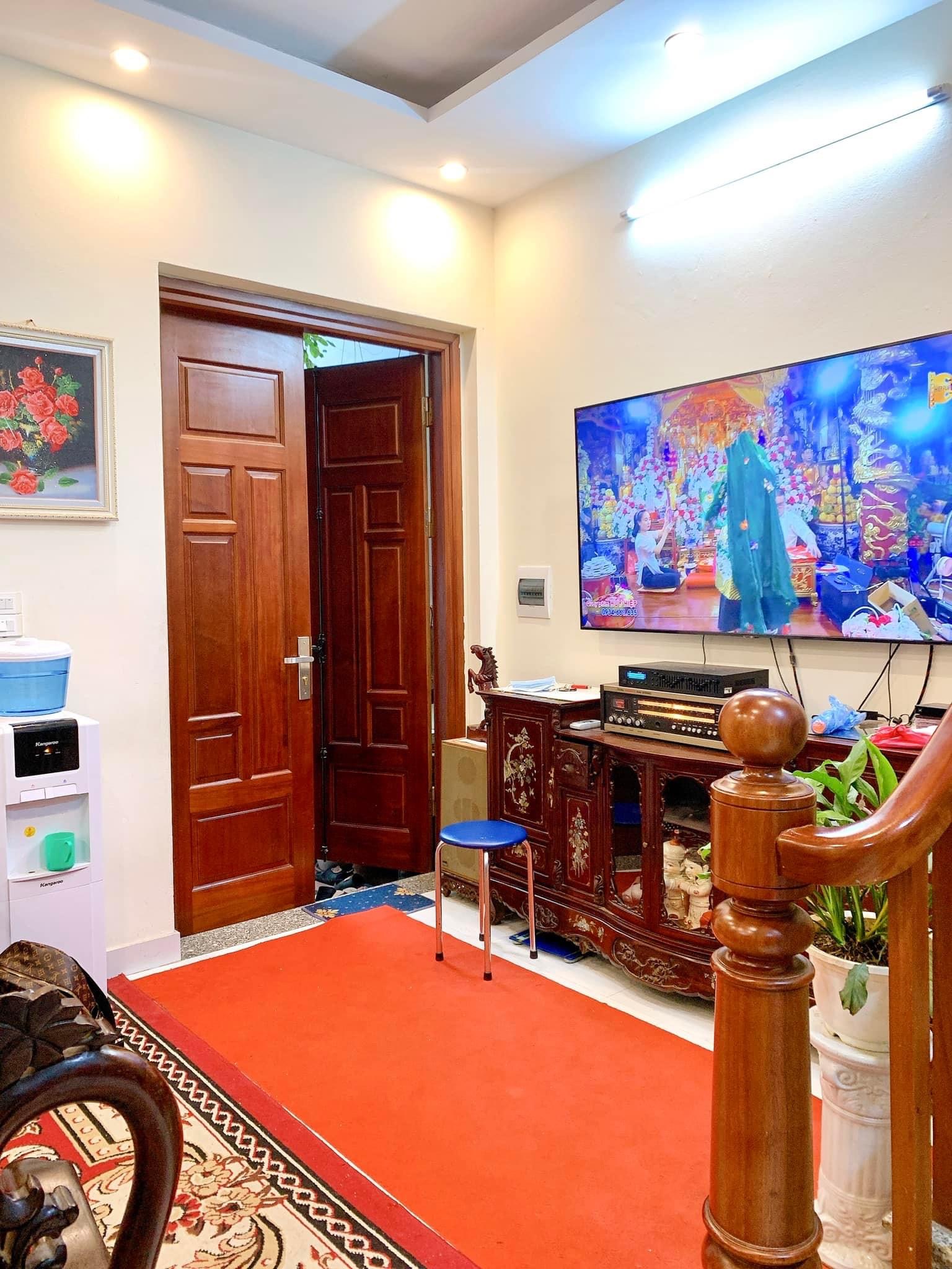 BÁN NHÀ THANH ĐÀM QUẬN HOÀNG MAI - 52M 3.4 TỶ - OTO ĐỖ GẦN NHÀ CHỦ TỰ XÂY TÂM HUYẾT SÂN RIÊNG NHÀ ĐẸP