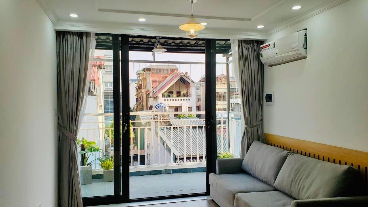 Mặt phố Ngô Thì Nhậm . Lô góc kinh doanh sầm uất