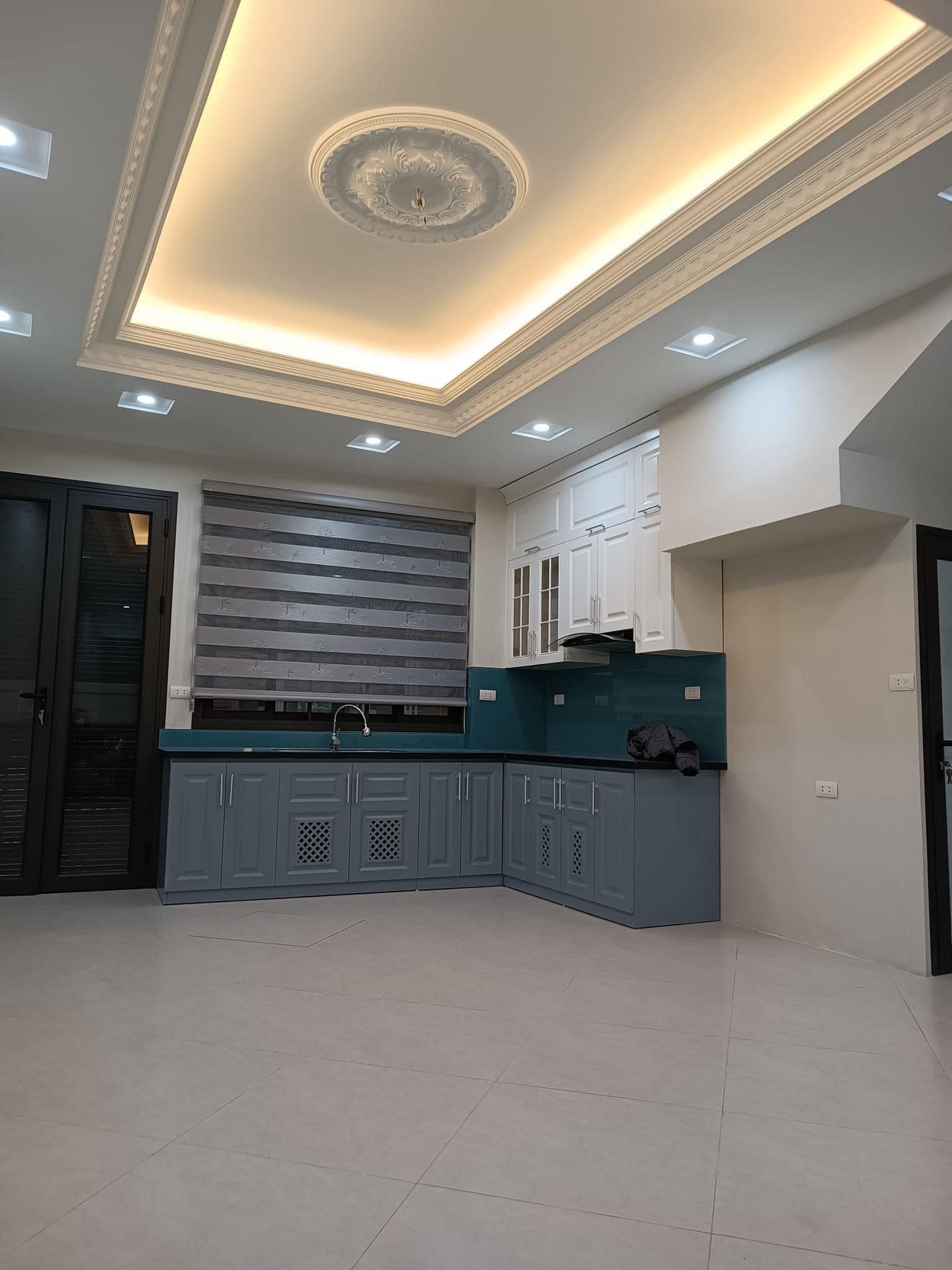 PHAN ĐÌNH GIÓT- THANH XUÂN- 2 MẶT TIỀN TRƯỚC, SAU - ÔTÔ LÙI CỬA -1 NHÀ ÔTÔ TRÁNH - NHÀ ĐẸP THIẾT KẾ HIỆN ĐẠI - TẶNG FULL NỘI THẤT.