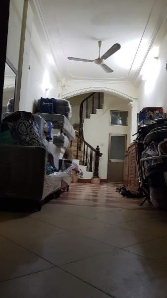 Bán nhà Bạch Mai, 5m ô tô ở luôn, 30m-5 tầng, giá 4.1 tỷ