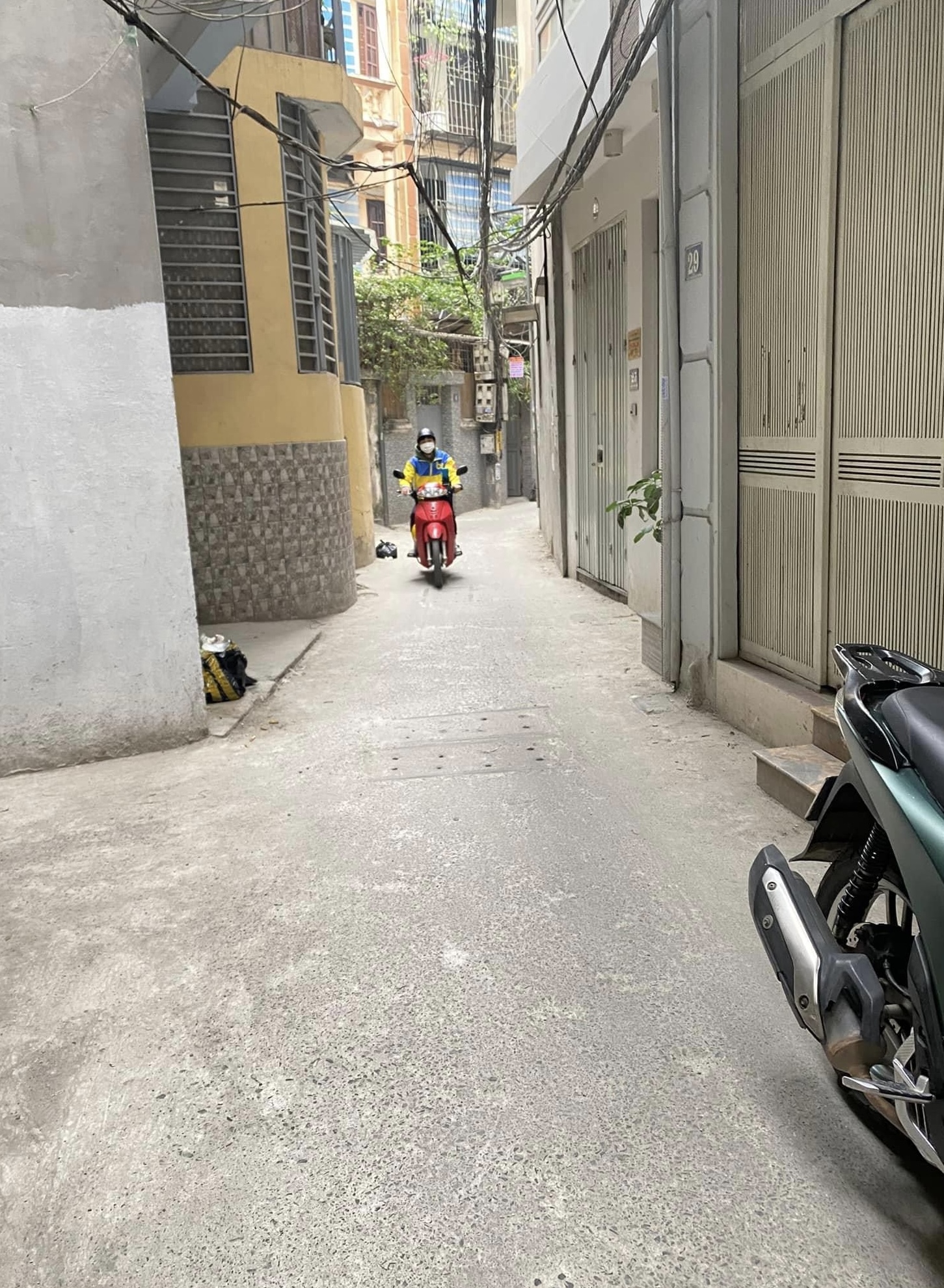 Bán nhà Thịnh Quang lô góc gần ô tô 35m2 giá chỉ 4 tỷ