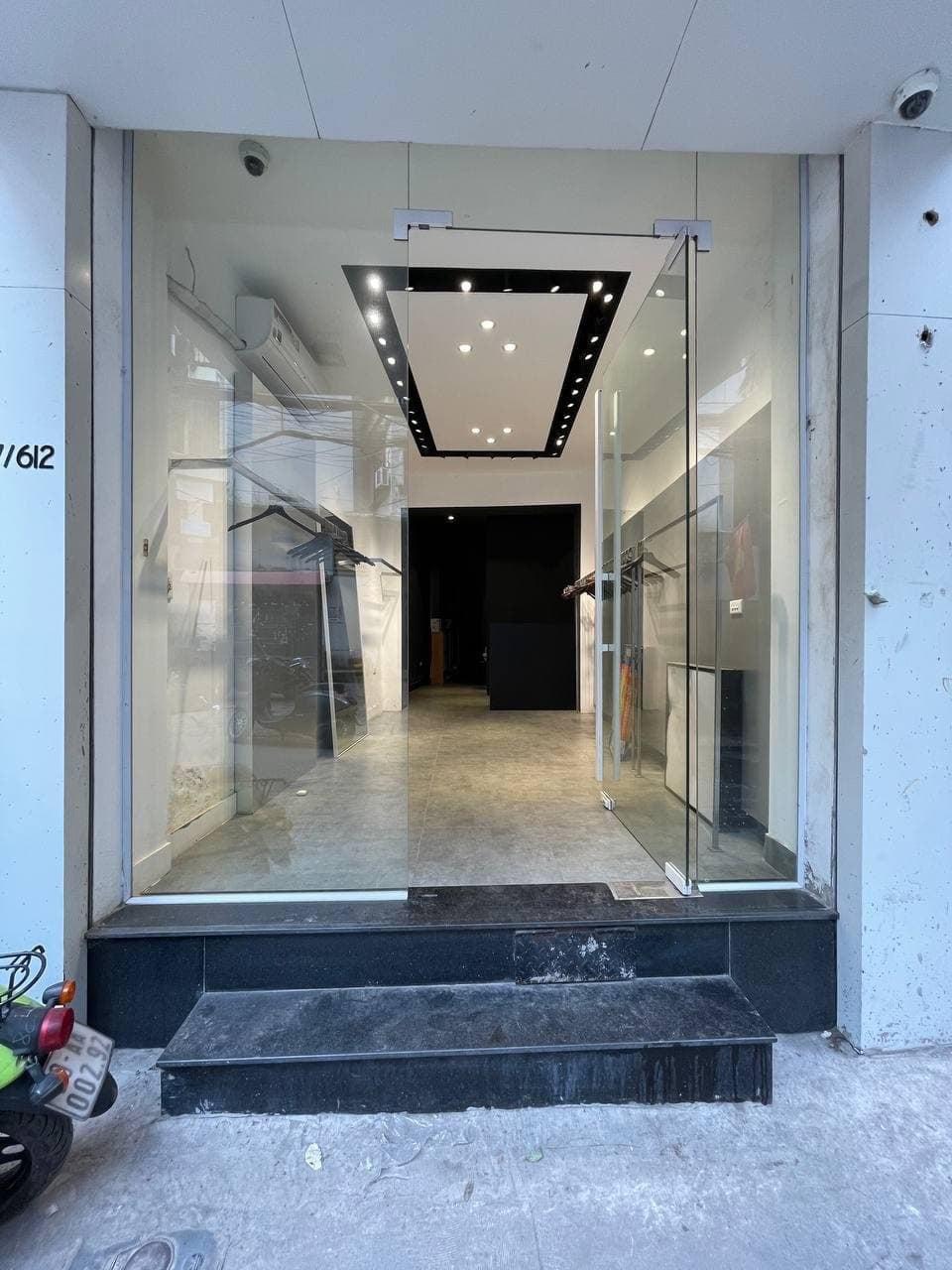 Chính chủ cần cho thuê mặt bằng tầng 1 tại số 47 ngõ 612 Đê La Thành, Ba Đình, Hà Nội