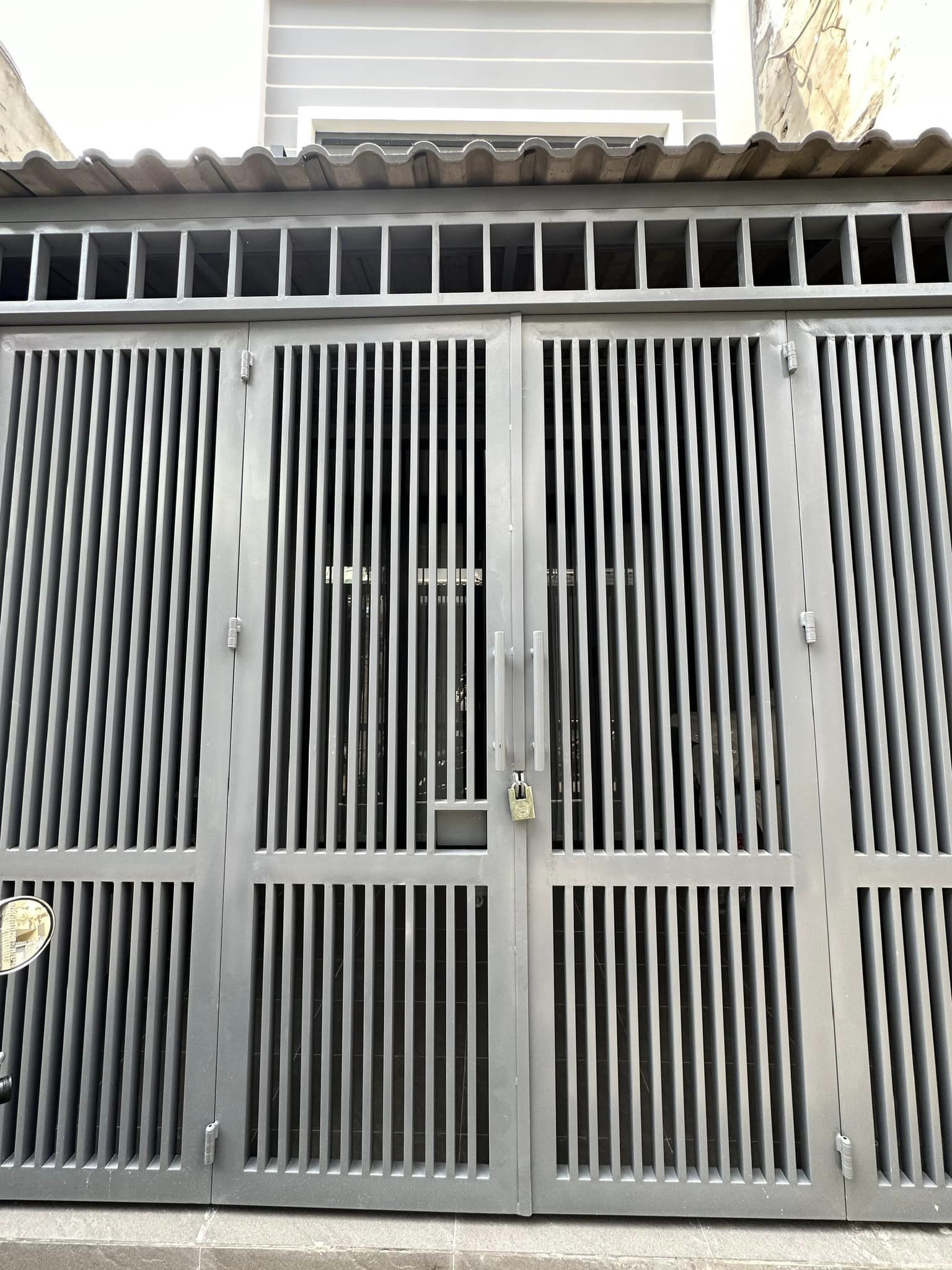 HXH LẠC LONG QUÂN - 71M2 - 2 TẦNG MỚI ĐẸP - GIÁ CHỈ 8.2 TỶ