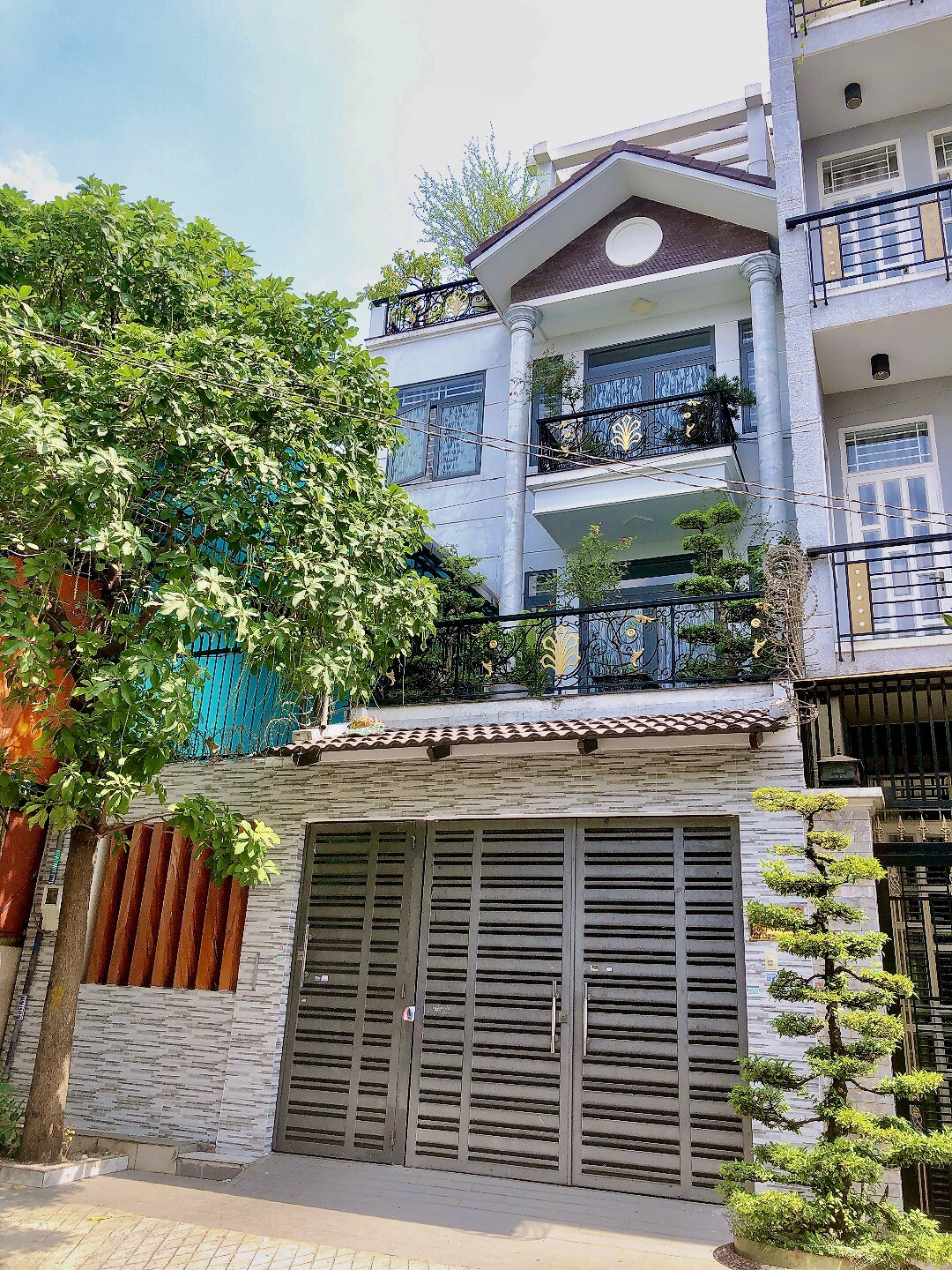 Bán nhà mặt tiền đường Lê Vĩnh Hòa,DT:7x18m đúc 3 tấm giá 15 tỷ