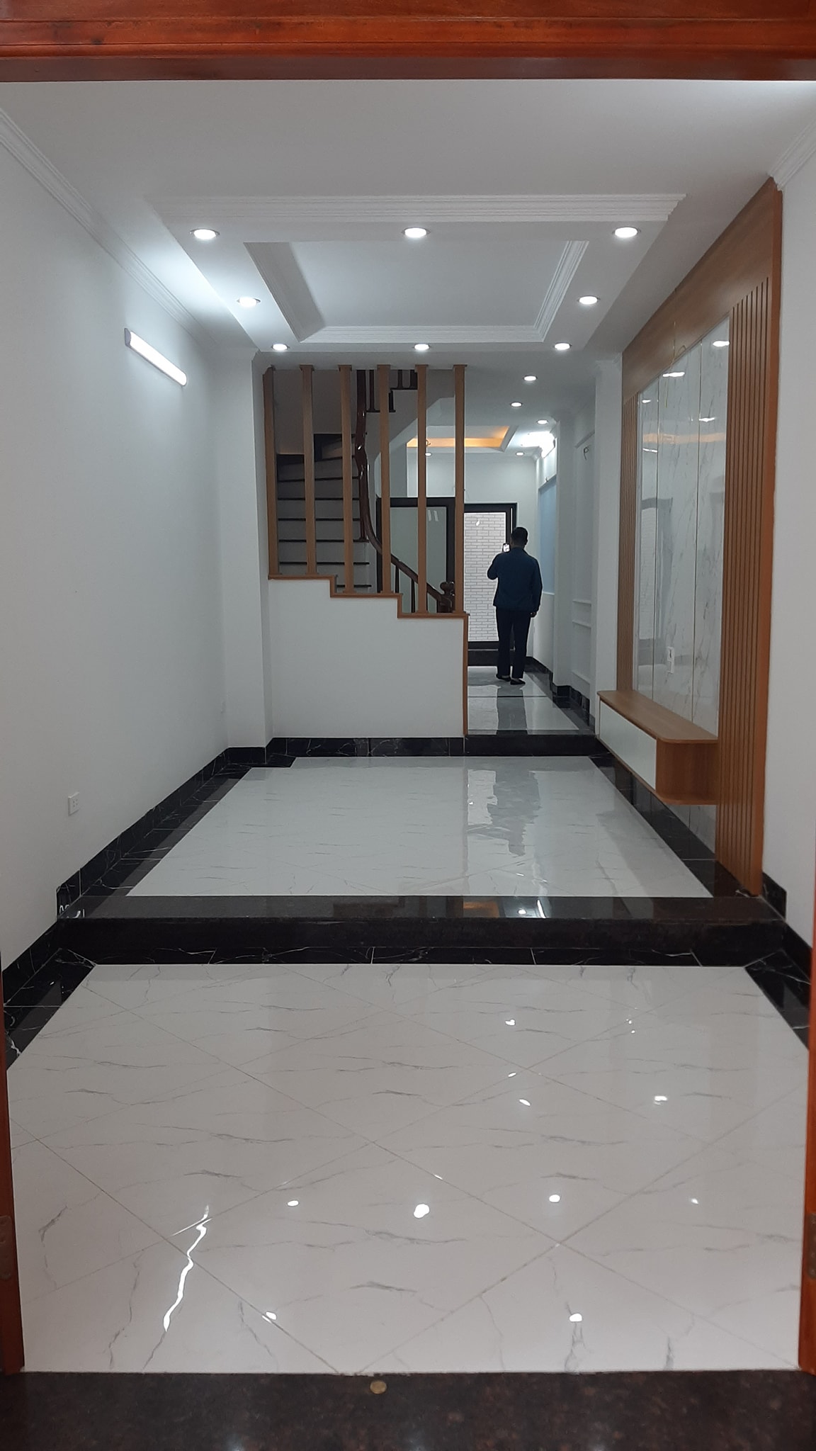 BÁN NHÀ CHÍNH KINH 52M NHỈNH 5 TỶ - NGÕ THÔNG - GẦN Ô TÔ