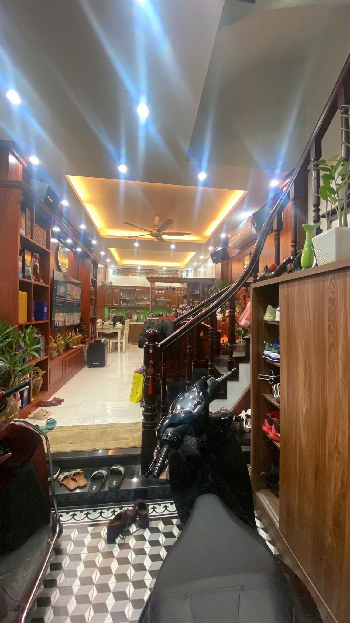 BÁN NHÀ THANH XUÂN 50M 4 TẦNG 5.1 TỶ- NGÕ BA GÁC