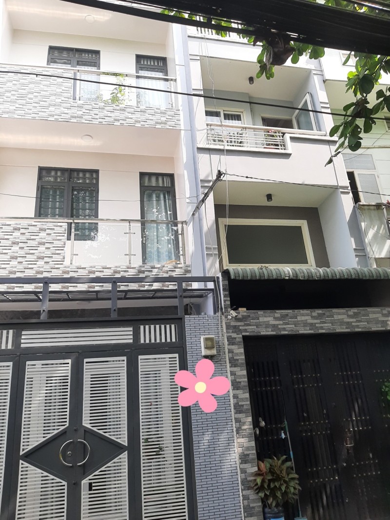 HÒA BÌNH- TÔ HIỆU- HẺM XE TẢI- 5 TẦNG- Ở VÀ KINH DOANH- CHỈ 4.5 TỶ