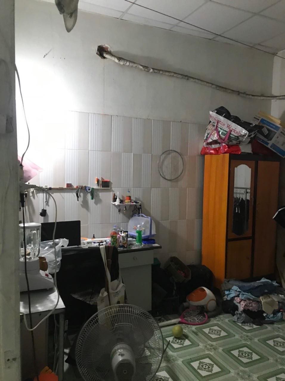 Bán nhà đường Lê Cơ, Hải Châu, C4, DT 118 m2, Gần Công viên Châu Á. Ô tô đậu. Chỉ 4,3 tỷ. 0843-899-666.