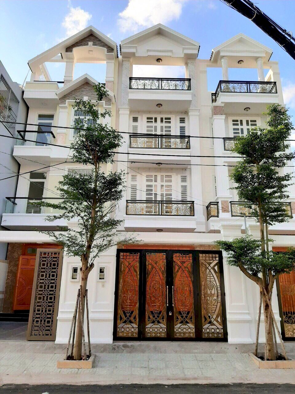 Bán Nhà MT Bình Triệu - Đường Số 8, Hiệp Bình Chánh, 5x14m, trệt 3 lầu, st mới 100%