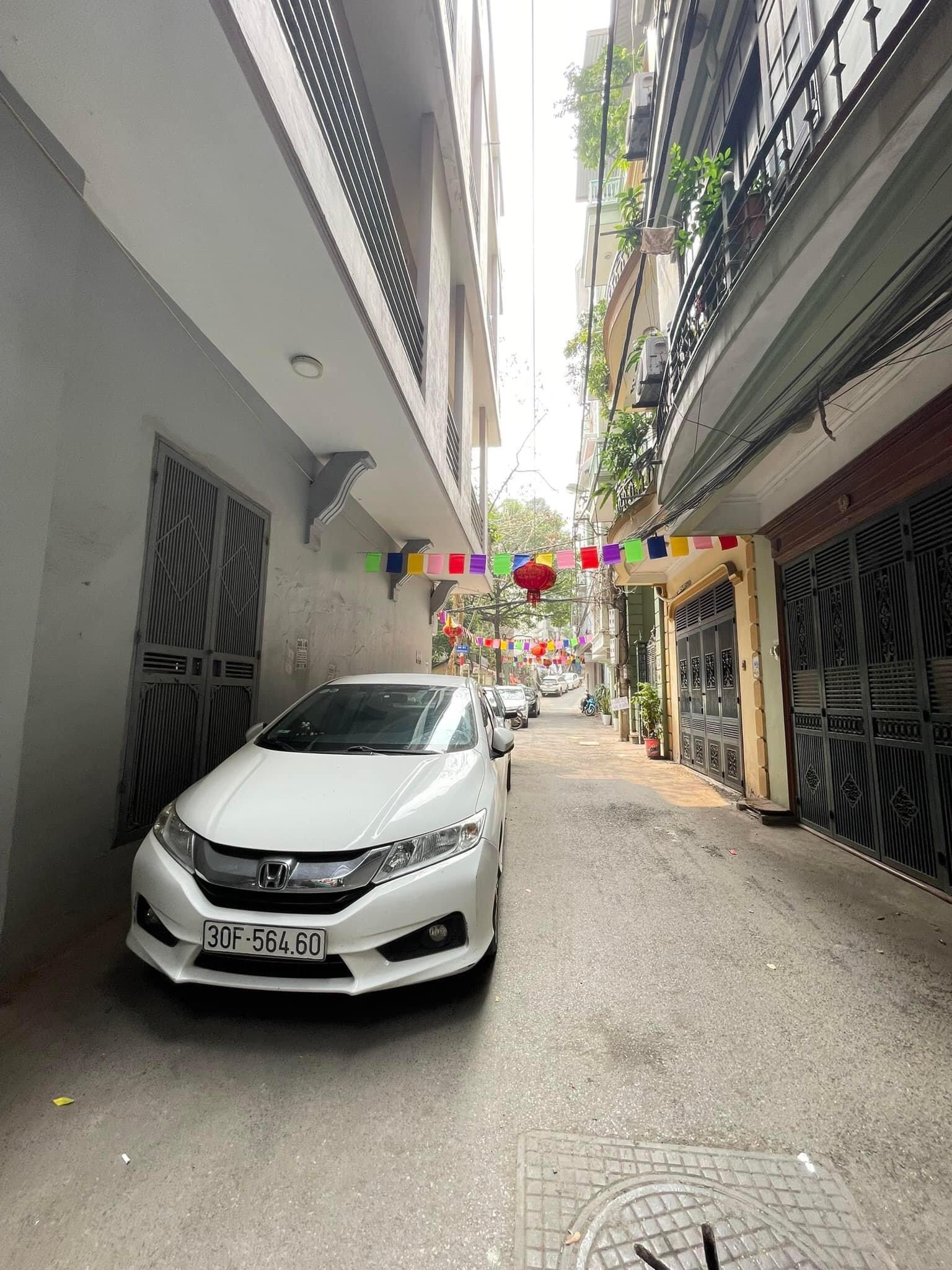 Bán nhà VIP Đống Đa, 36Mx4T, phố Tây Sơn, Nhỉnh 3 TỶ, Ngõ nông, MT rộng, Yên tĩnh, Ở sướng.