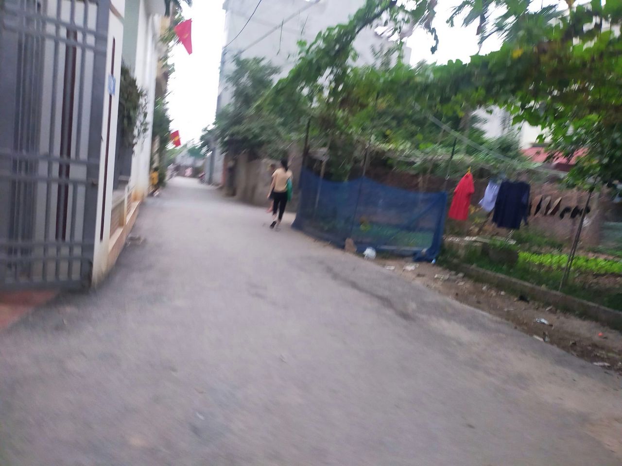 BÁN ĐẤT LÔ GÓC - Ô TÔ VÀO NHÀ - KINH DOANH - 45M GIÁ 2.6 TỶ - HÀ ĐÔNG