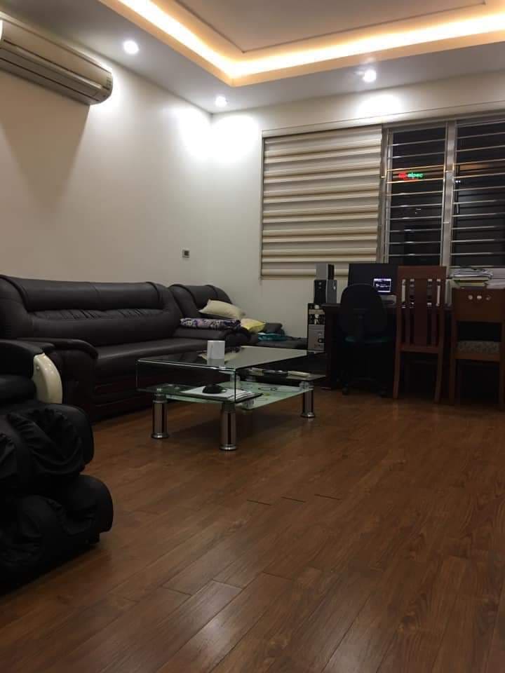 Bán nhà phố Láng Hạ, Đống Đa, oto tránh, MT 5m, chỉ 160tr 1m