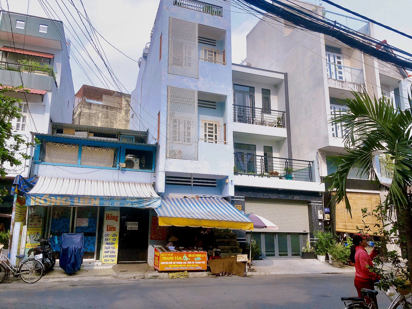 Bán nhà hẻm kinh doanh đường Tân Sơn Nhì,DT:4x14m hẻm 8m thông giá 8 tỷ