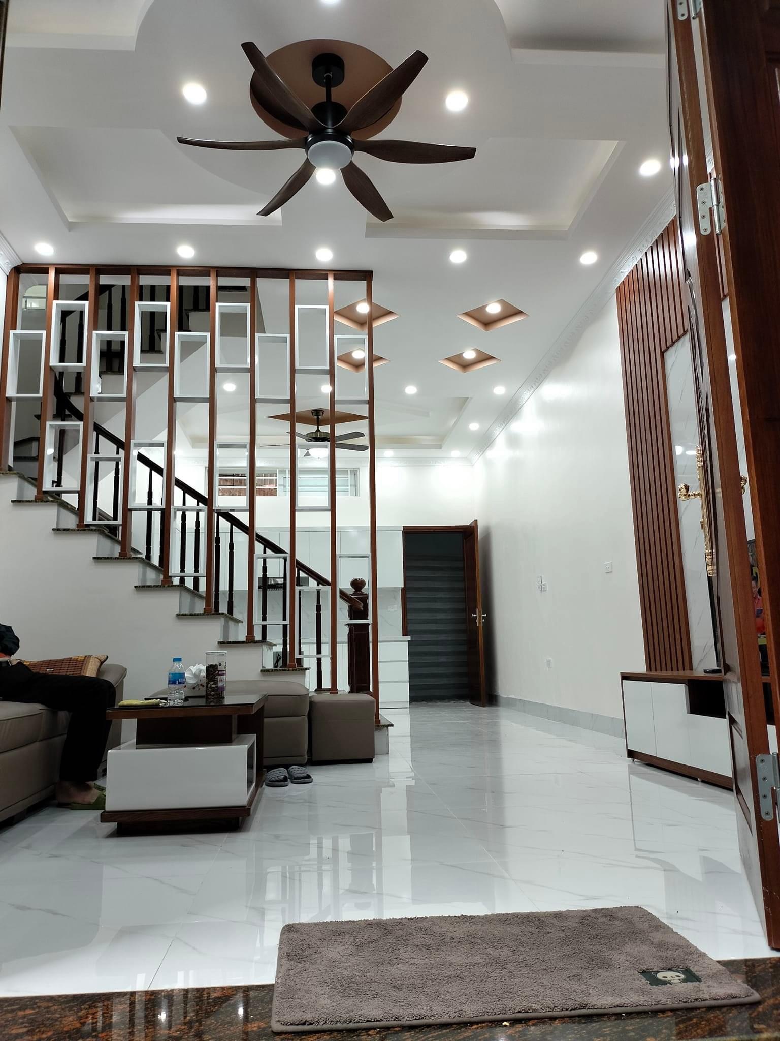 PHỐ VƯƠNG THỪA VŨ THANH XUÂN 63m2,GIÁ 7.2 TỶ, 4 TẦNG