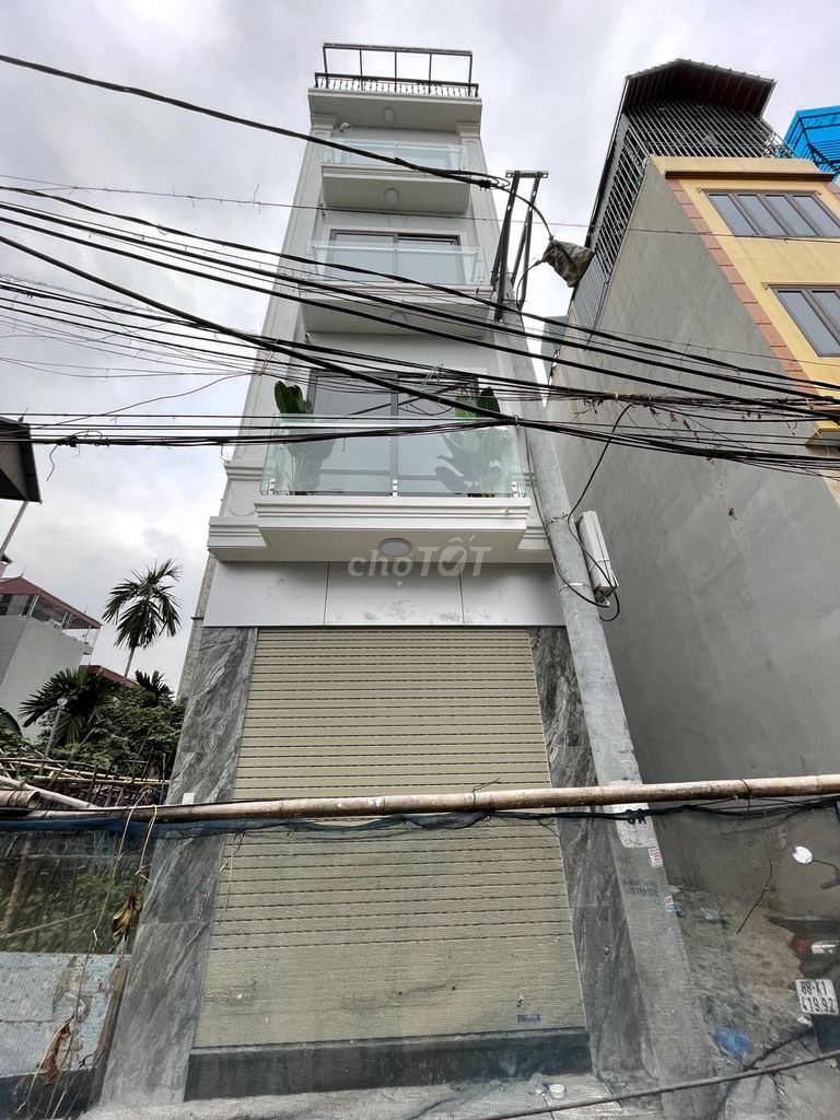 Cần bán nhà riêng 5 tầng sát vách trường Quốc tế Pheenikaa