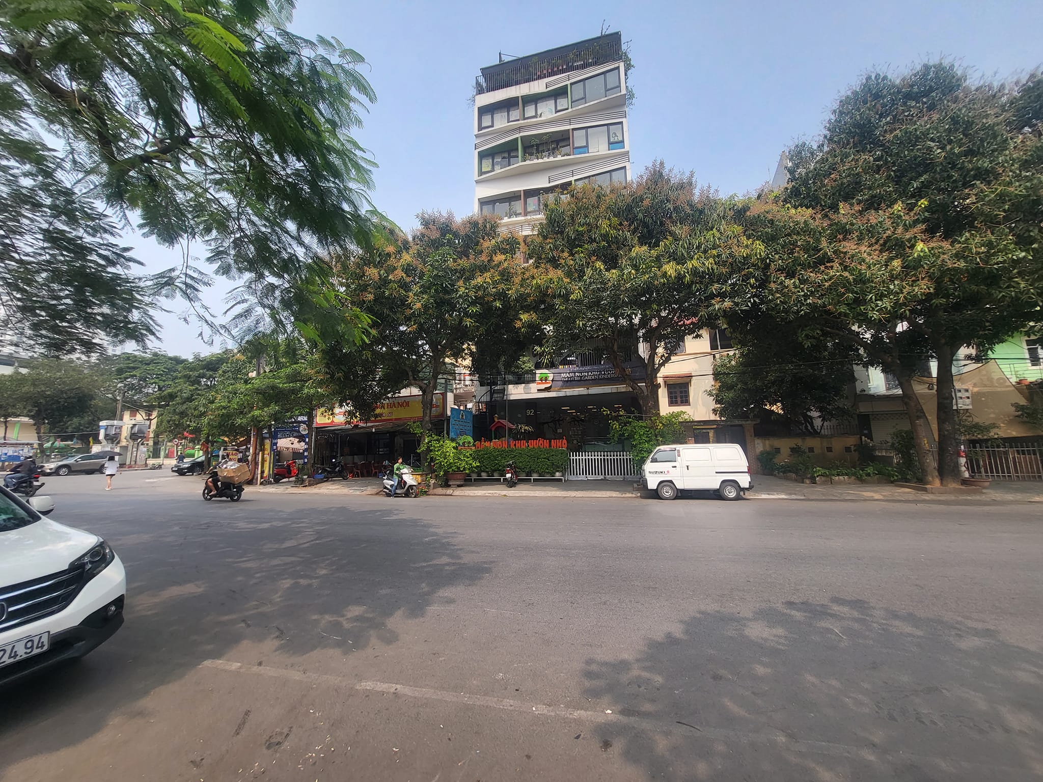 Chính Chủ Gửi Bán Nhà Cầu Giấy Phố Hạ Yên Quyết 162m2x 8 Tầng 64 Tỷ Mặt Tiền 10m