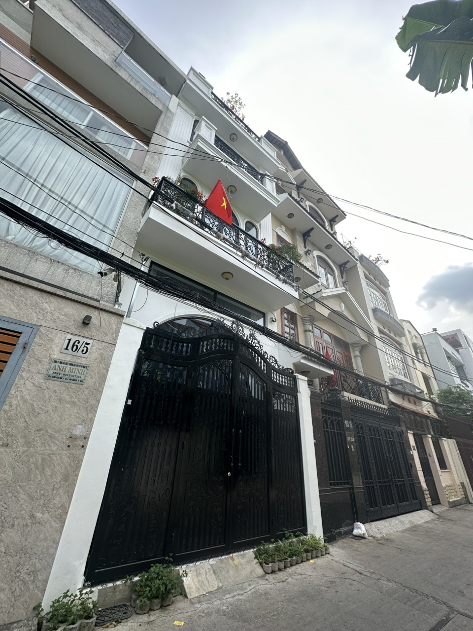 Bán Nhà Mặt Tiền Nguyễn Cửu Vân Quận Bình Thạnh Giá 31,5 Tỷ TL